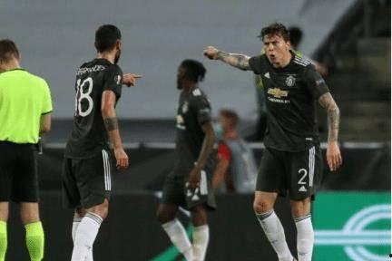 曝曼联内部爆料视频播放,球队内部矛盾与战术争议